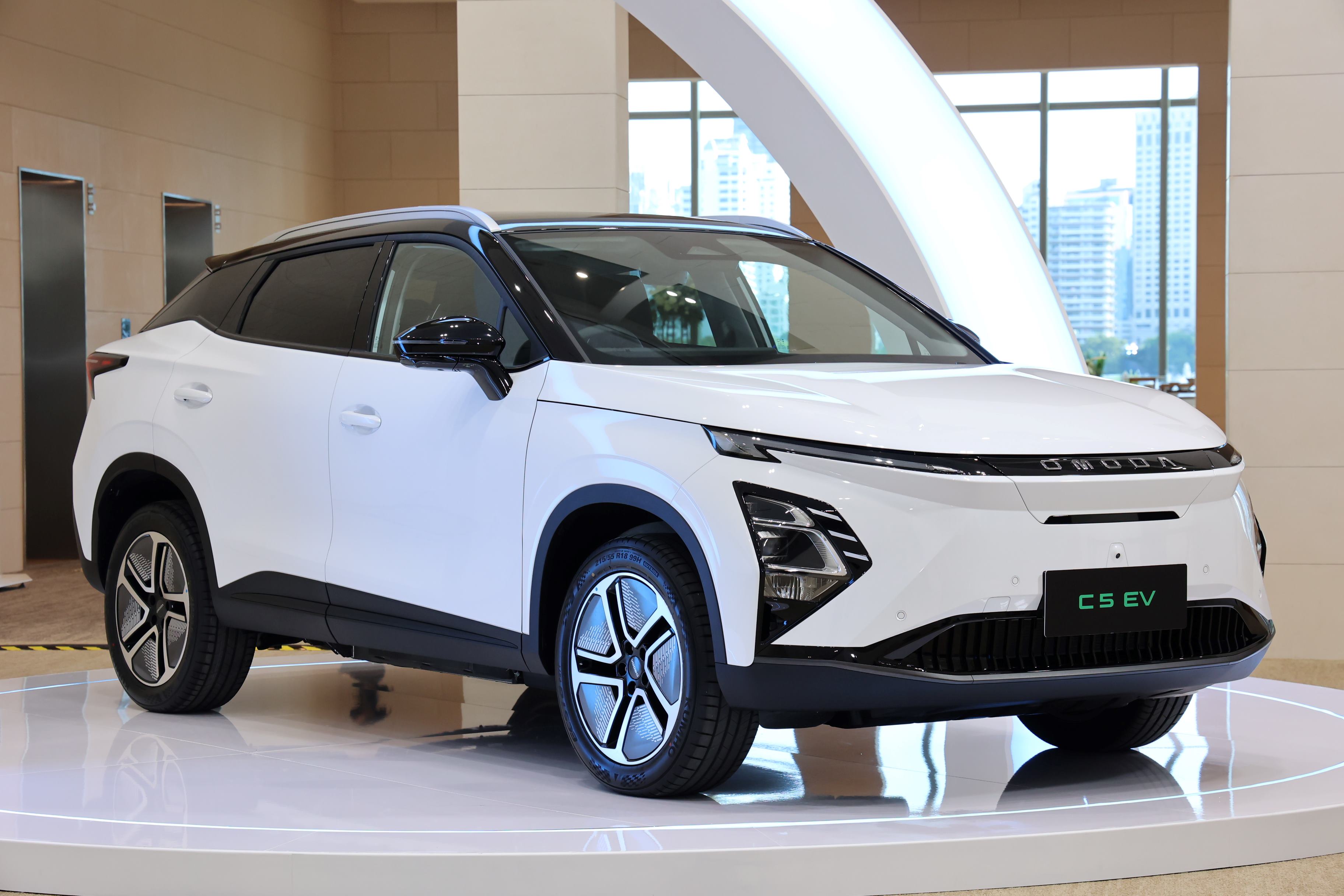 โอโมดา แอนด์ เจคูฯ เปิดราคา OMODA C5 EV เริ่มต้นที่ 899,000 บ.เปิดจองแล้ววันนี้